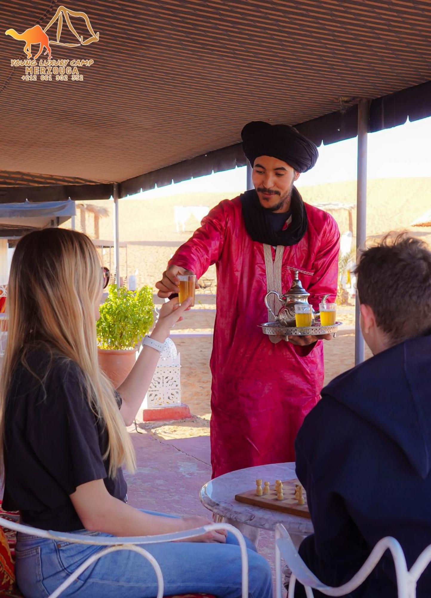 Young Luxury Camp Merzouga Eksteriør billede