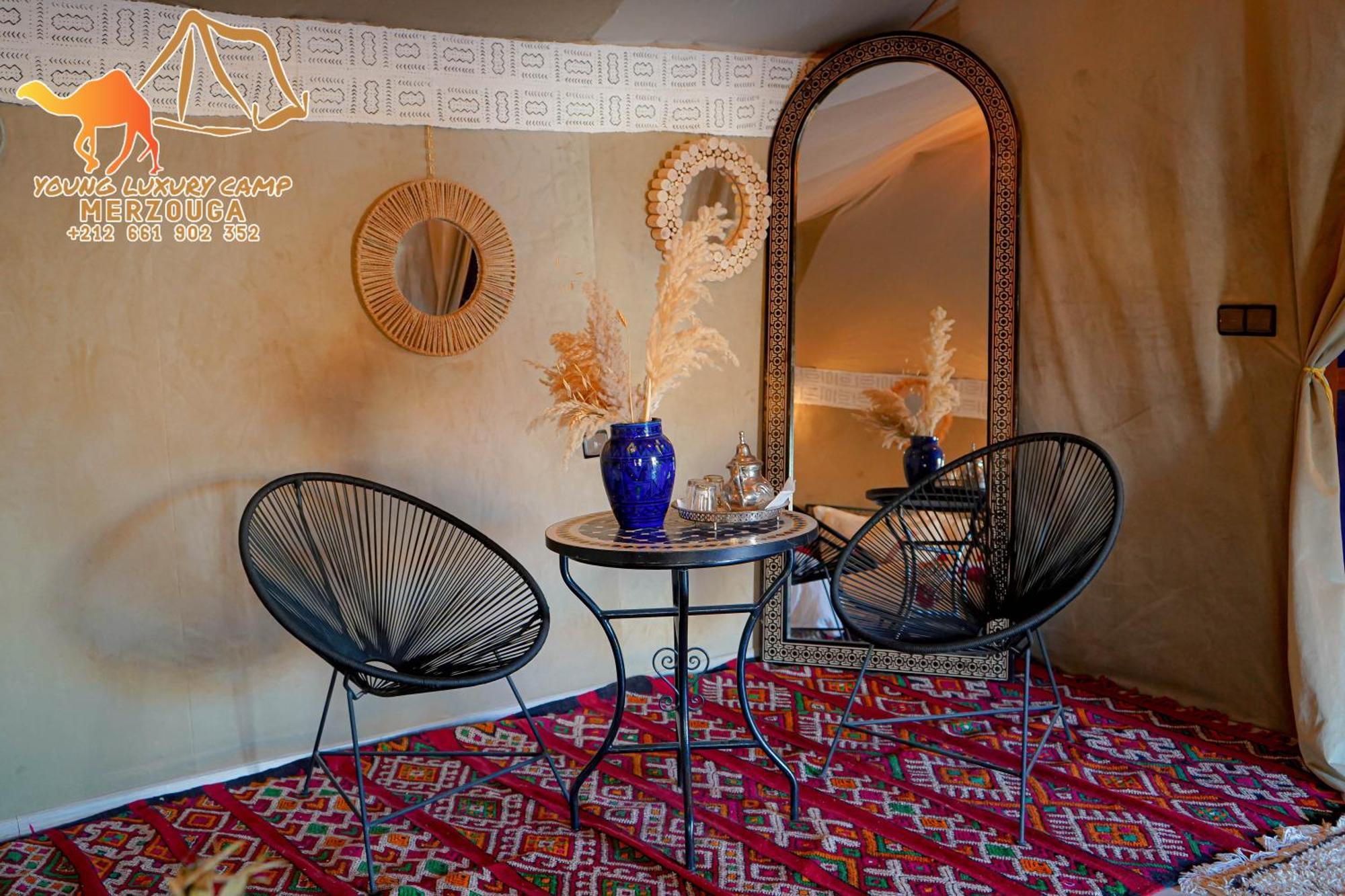 Young Luxury Camp Merzouga Eksteriør billede